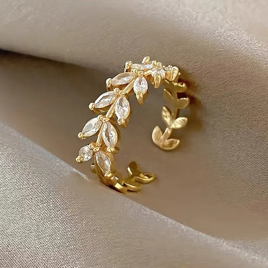 Leaf Ring with Zirconia