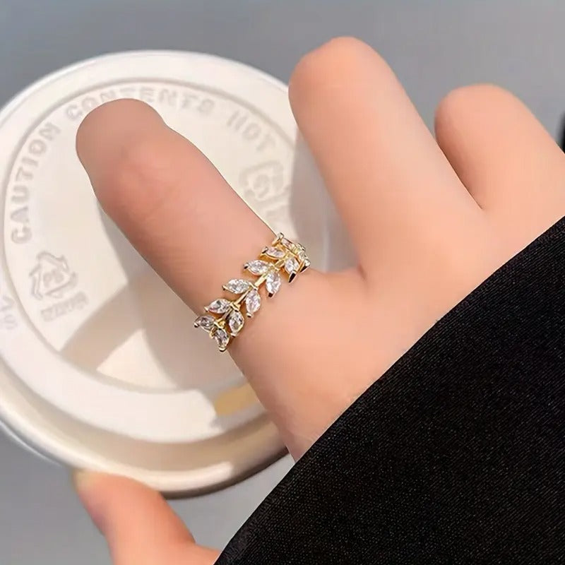 Leaf Ring with Zirconia